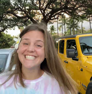 Meet your Posher, Anna